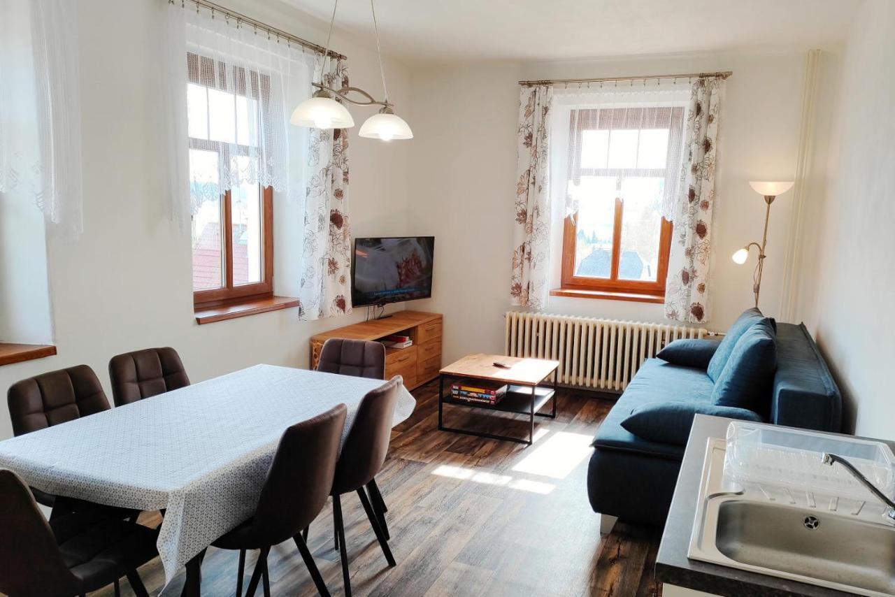 Penzion Sumava - Apartman Horní Planá Bagian luar foto