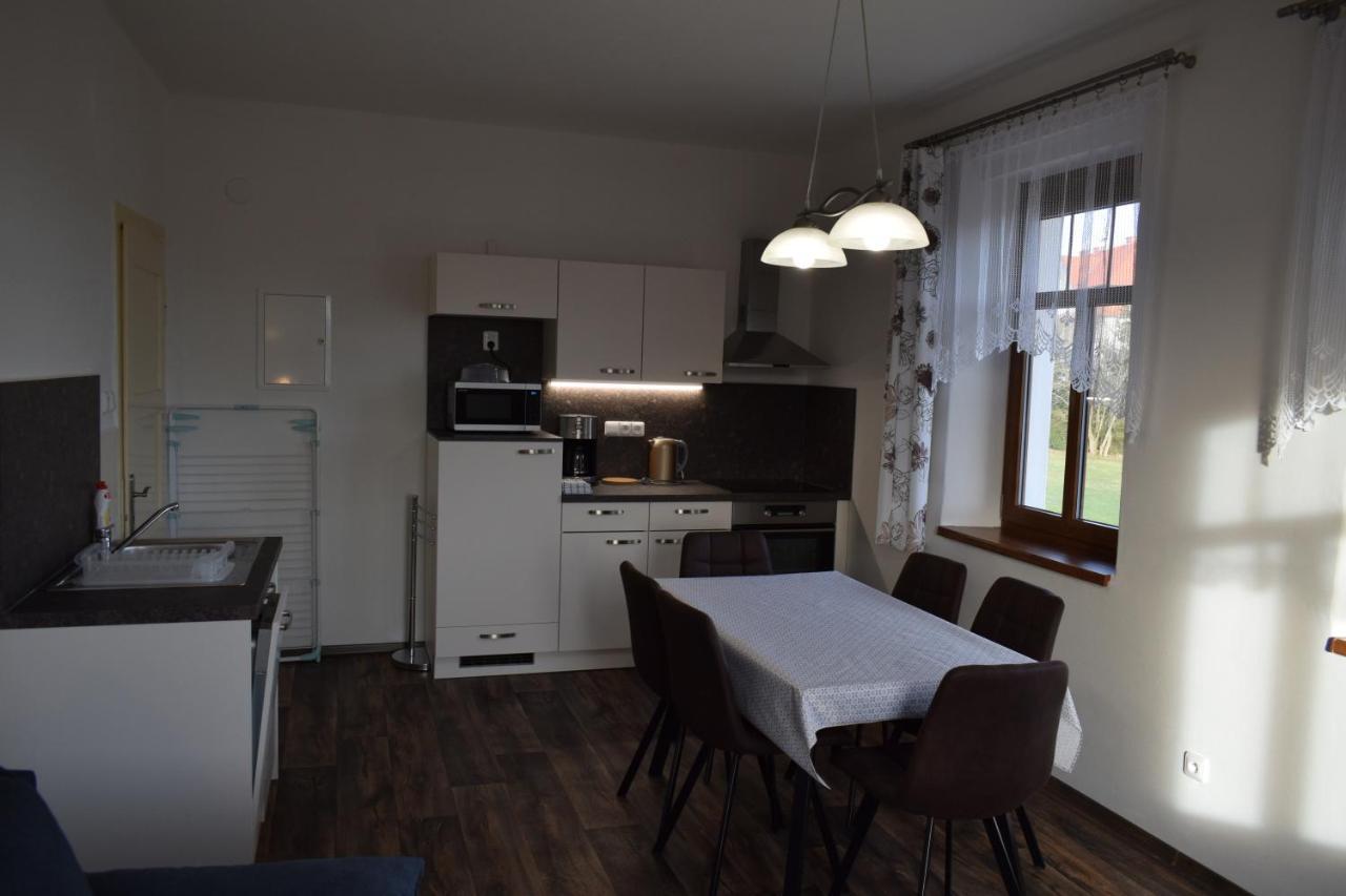 Penzion Sumava - Apartman Horní Planá Bagian luar foto