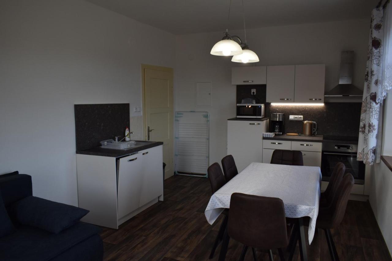 Penzion Sumava - Apartman Horní Planá Bagian luar foto